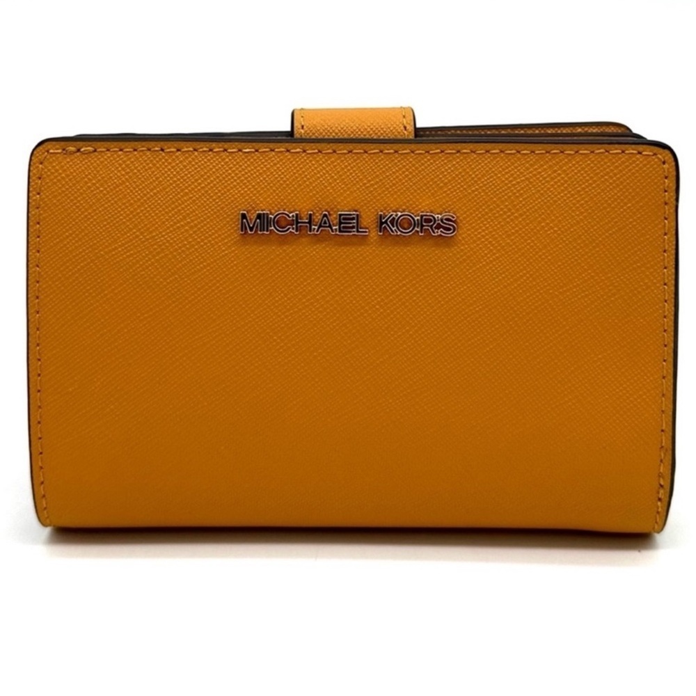 Michael Kors Medium Bifold Zip Chain Wallet Cider
